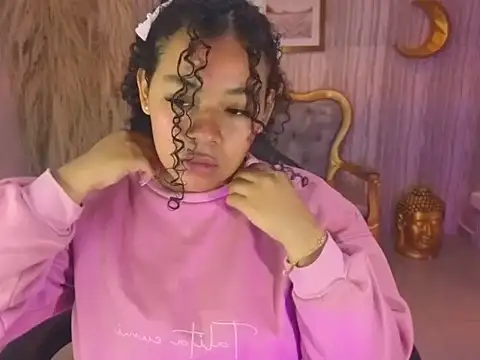 Snapshot of risada_temptation_s chatting on 09-28-25, 12:54 risada temptation s online show from 09-28-25, 12:54