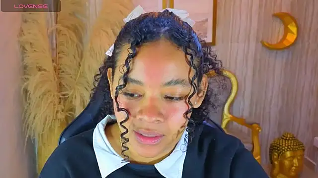 Snapshot of risada_temptation_s chatting on 10-23-25, 02:55 risada temptation s online show from 10-23-25, 02:55