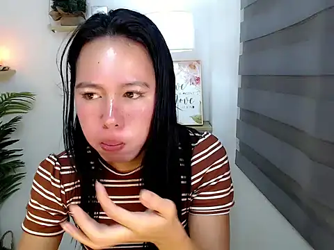 Snapshot of kimbratx chatting on 11-06-25, 09:59 kimbratx online show from 11-06-25, 09:59