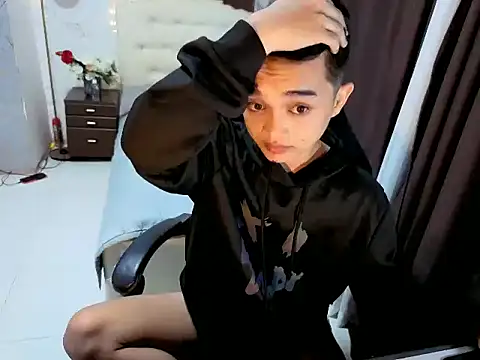 sexysam14 online show from 10-27-25, 06:12