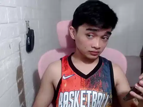 sexysam14 online show from 05-12-26, 09:39
