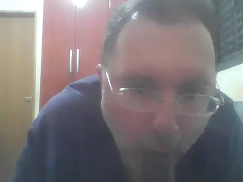 Luised80 online show from 04-11-26, 04:33