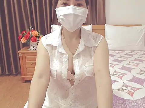 ruby 8x online show from 10-08-25, 07:33