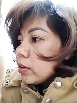 LuxiLuxi18x online show from 02-09-26, 05:55