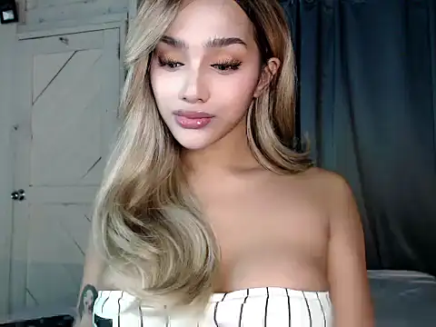 itsmekarinaaa online show from 02-11-26, 04:23