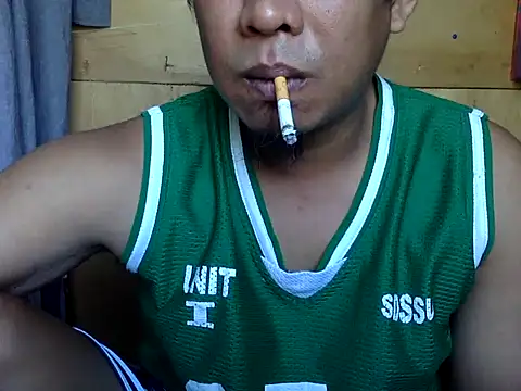 Snapshot of SteveFoxxe chatting on 10-21-25, 11:49 SteveFoxxe online show from 10-21-25, 11:49