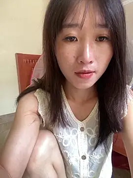 Snapshot of oneyou_400 chatting on 10-11-25, 03:17 oneyou 400 online show from 10-11-25, 03:17