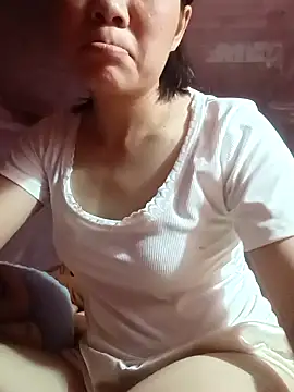 Nguyet135 online show from 04-08-26, 02:06