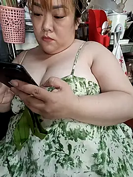 Snapshot of Cindy237st chatting on 09-23-25, 09:45 Cindy237st online show from 09-23-25, 09:45