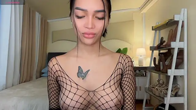  agatha143  online show from 04-06-26, 02:42