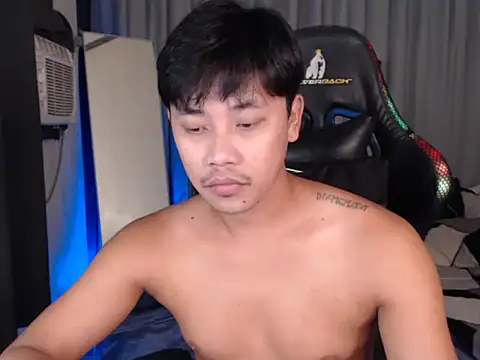alexsuckable01 online show from 05-26-26, 05:42