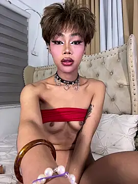 Snapshot of Innocent_yanixx69 chatting on 07-05-26, 05:42 Innocent yanixx69 online show from 07-05-26, 05:42