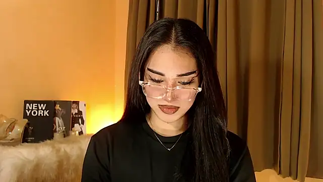 magnificent kitana online show from 10-13-25, 06:02