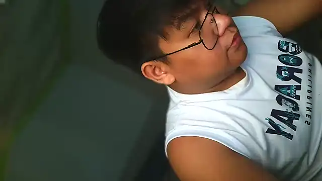 red libraxxx online show from 11-27-25, 07:49