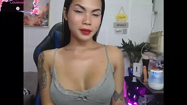 lucyheart777 online show from 05-14-26, 02:18