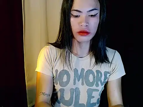 Snapshot of urhotty_megss chatting on 03-02-26, 10:38 urhotty megss online show from 03-02-26, 10:38