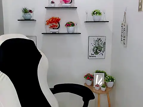 liane mei online show from 03-23-26, 11:42