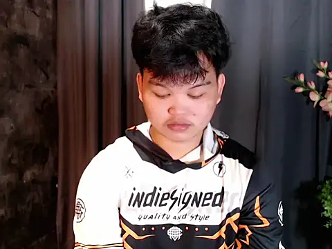 Reynelcock online show from 10-03-25, 10:07