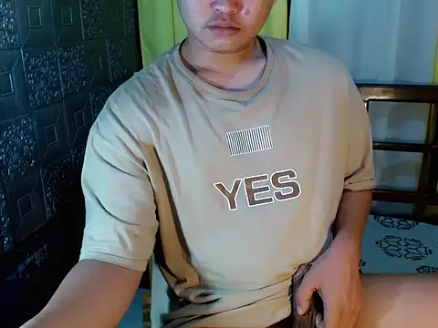 Reynelcock online show from 10-14-25, 03:29