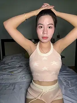 Snapshot of -katinat- chatting on 09-23-25, 03:48 -katinat- online show from 09-23-25, 03:48