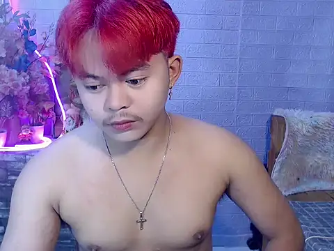 Snapshot of urguy_toshi chatting on 05-21-26, 12:12 urguy toshi online show from 05-21-26, 12:12