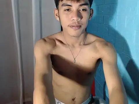 Snapshot of urhot_chany chatting on 11-28-25, 02:20 urhot chany online show from 11-28-25, 02:20