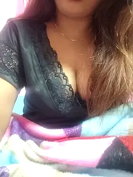 Snapshot of HOTT_SHANAYA chatting on 12-21-25, 06:59 HOTT SHANAYA online show from 12-21-25, 06:59