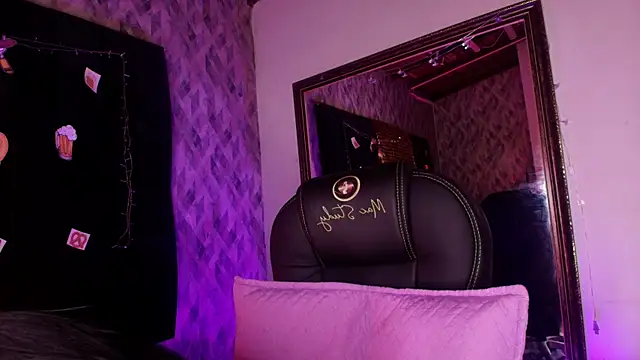 wensheng  online show from 09-13-25, 07:24