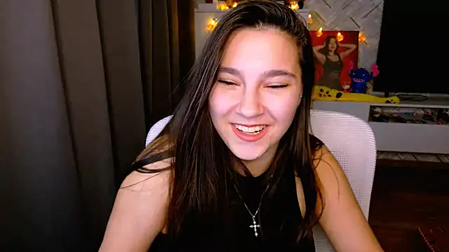 Snapshot of Arianna_Grend chatting on 10-29-25, 11:45 Arianna Grend online show from 10-29-25, 11:45