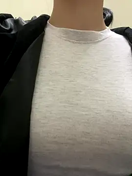 Snapshot of meomeo2k6 chatting on 01-08-26, 02:52 meomeo2k6 online show from 01-08-26, 02:52