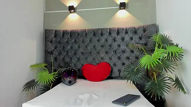 ALAN REDINGER online show from 10-28-25, 01:14