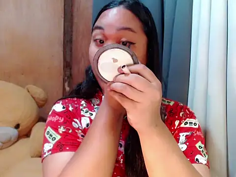  Lylia online show from 11-19-25, 09:26