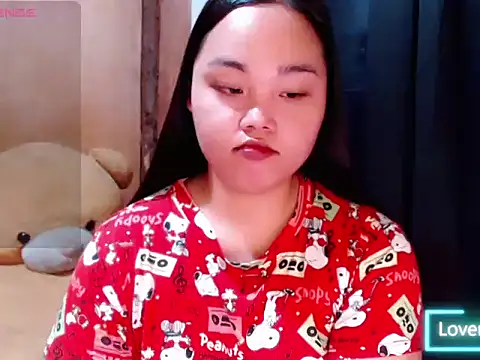 Snapshot of _Lylia chatting on 07-15-26, 02:50 Lylia online show from 07-15-26, 02:50