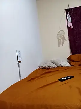 Snapshot of aphrodite_sexy chatting on 01-06-26, 07:39 aphrodite sexy online show from 01-06-26, 07:39