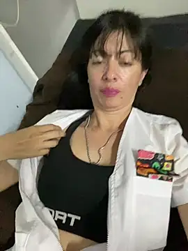 Snapshot of aphrodite_sexy chatting on 01-11-26, 04:39 aphrodite sexy online show from 01-11-26, 04:39