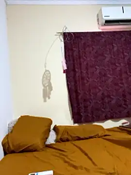 Snapshot of aphrodite_sexy chatting on 01-11-26, 04:45 aphrodite sexy online show from 01-11-26, 04:45