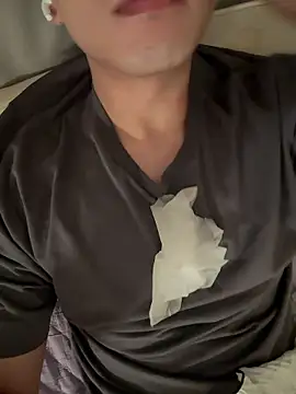 gochu1004 online show from 10-26-25, 02:34