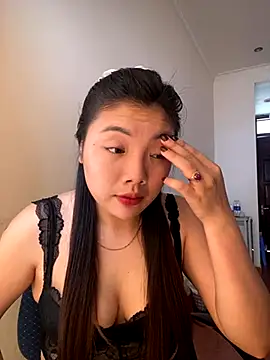 D2sweet online show from 09-24-25, 05:22