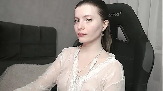 Snapshot of cute_elfy_ chatting on 11-12-25, 02:28 cute elfy online show from 11-12-25, 02:28