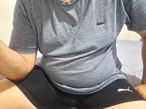 Snapshot of BathToys chatting on 09-12-25, 05:35 BathToys online show from 09-12-25, 05:35