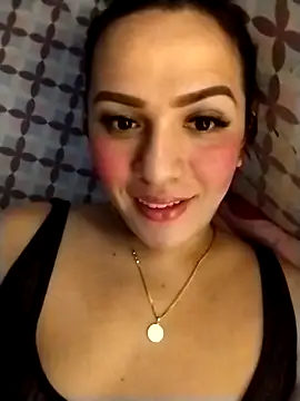 enoria1992 online show from 12-19-25, 05:36