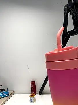 Snapshot of megan_bigboobs_ chatting on 09-17-25, 11:12 megan bigboobs online show from 09-17-25, 11:12