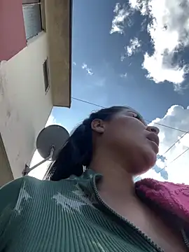 Snapshot of megan_bigboobs_ chatting on 09-21-25, 07:48 megan bigboobs online show from 09-21-25, 07:48