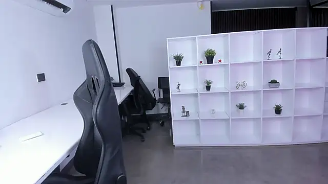 Snapshot of megan_bigboobs_ chatting on 11-09-25, 11:41 megan bigboobs online show from 11-09-25, 11:41