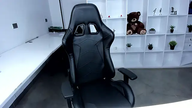 Snapshot of megan_bigboobs_ chatting on 12-03-25, 11:08 megan bigboobs online show from 12-03-25, 11:08