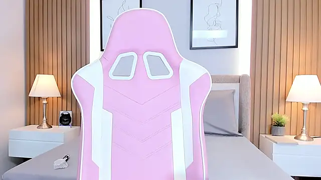 megan bigboobs  online show from 02-15-26, 12:36