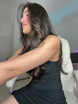 Snapshot of julieta_jhonss chatting on 07-02-26, 03:23 julieta jhonss online show from 07-02-26, 03:23