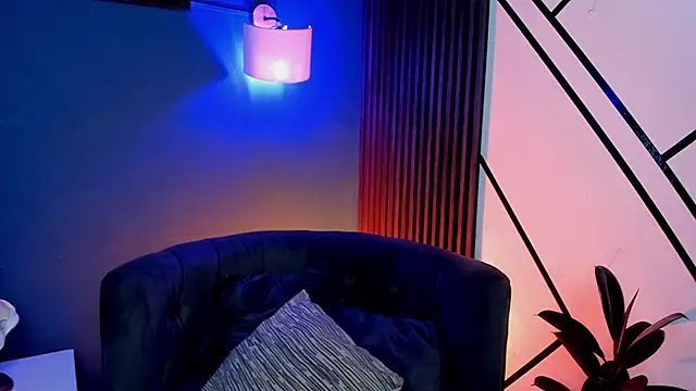 Snapshot of Christopher_77 chatting on 10-14-25, 03:40 Christopher 77 online show from 10-14-25, 03:40