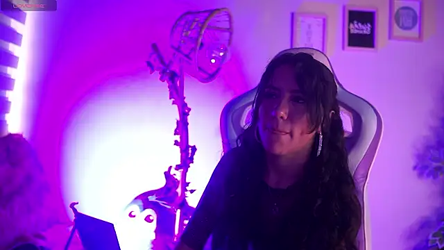 chloe moons  online show from 03-04-26, 08:26