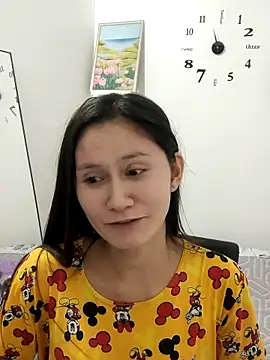 Snapshot of anne_smithe chatting on 11-23-25, 03:34 anne smithe online show from 11-23-25, 03:34